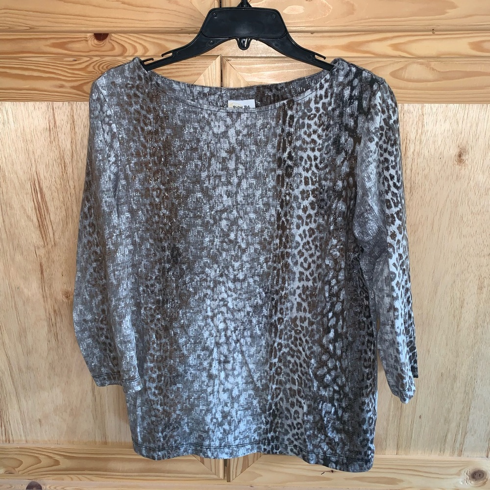 Ruby Rd. Favorites silvery gray cheetah printed shirt size S